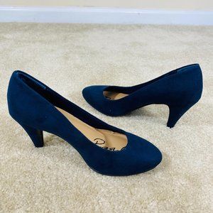 American Rag Navy Suede Pump 5